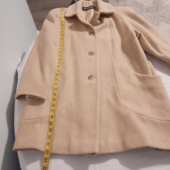 Vintage Coat - Picture 7 of 8